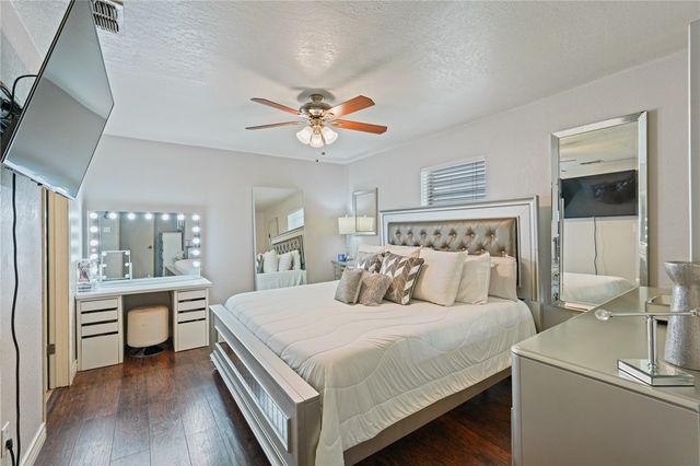 6205 Londonderry Dr, Corpus Christi, TX 78415