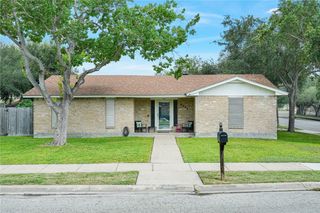 6205 Londonderry Dr, Corpus Christi, TX 78415