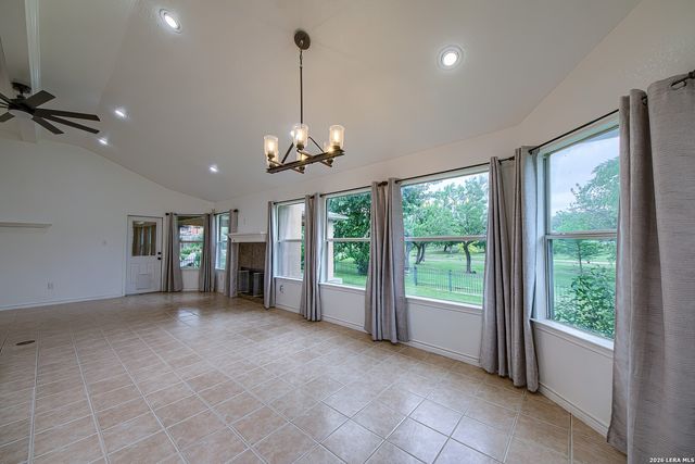 4010 STAHL RD, San Antonio, TX 78217