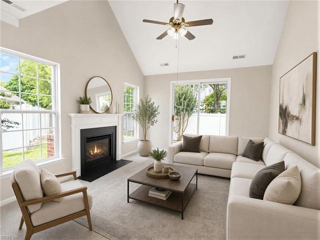 3818 Rittenberg CIR, Virginia Beach, VA 23462