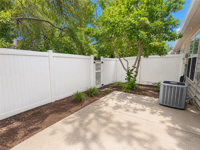 3818 Rittenberg CIR, Virginia Beach, VA 23462