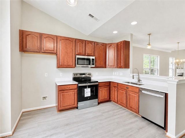 3818 Rittenberg CIR, Virginia Beach, VA 23462