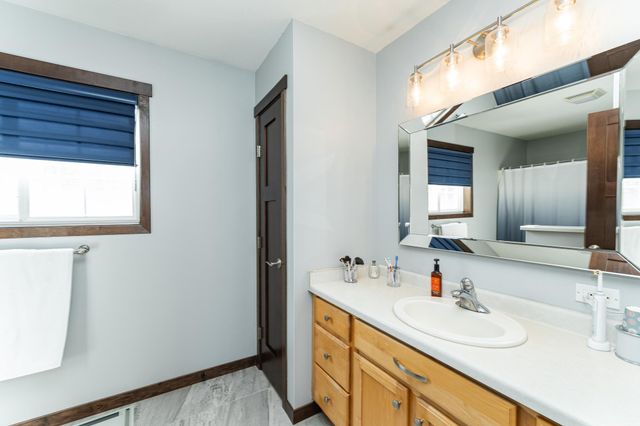 1310 Lone Pine Drive SW, Rochester, MN 55902