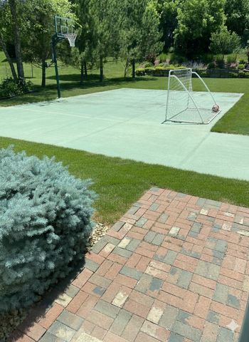 1310 Lone Pine Drive SW, Rochester, MN 55902