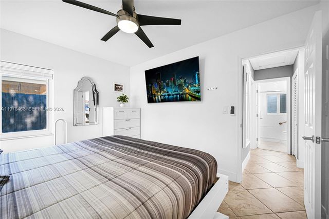 1221 NW 7th Ave, Fort Lauderdale, FL 33311