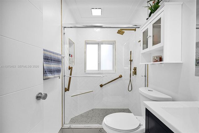 1221 NW 7th Ave, Fort Lauderdale, FL 33311