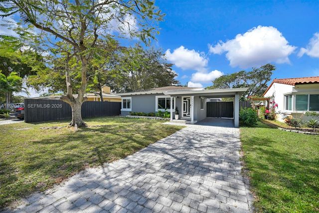 1221 NW 7th Ave, Fort Lauderdale, FL 33311