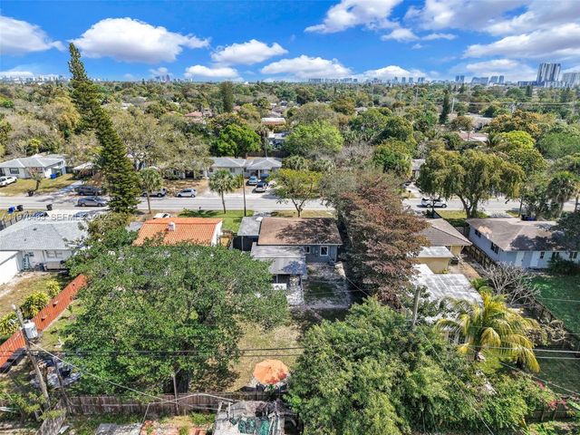 1221 NW 7th Ave, Fort Lauderdale, FL 33311