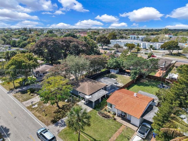 1221 NW 7th Ave, Fort Lauderdale, FL 33311