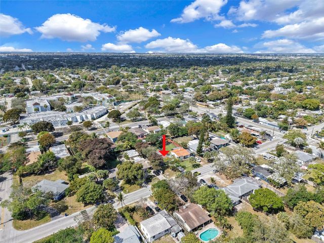 1221 NW 7th Ave, Fort Lauderdale, FL 33311