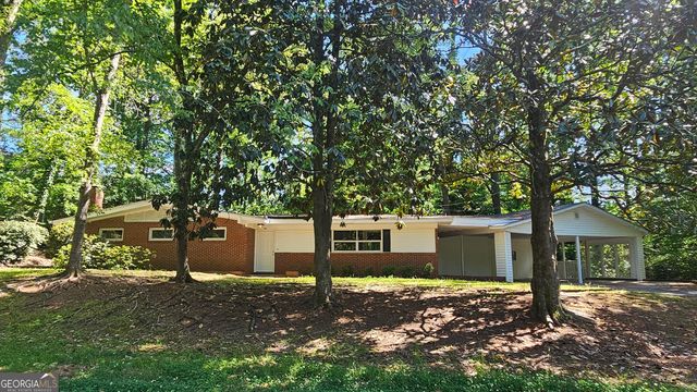 805 Dogwood Circle, Macon, GA 31210