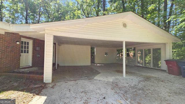 805 Dogwood Circle, Macon, GA 31210