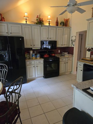 2034 Spring Branch Dr, Madison, TN 37115