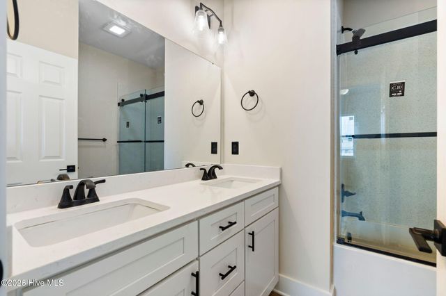 209 Shell Road 3b, Holly Ridge, NC 28445