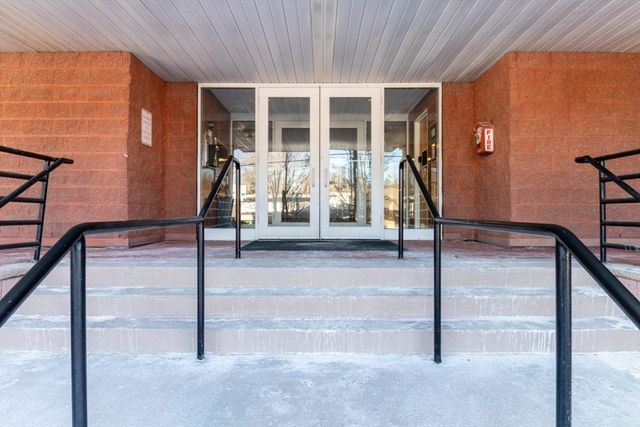 50 Watertown Street 110, Watertown, MA 02472