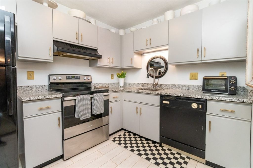 50 Watertown Street 110, Watertown, MA 02472