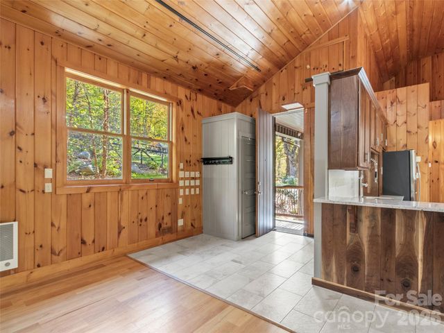 191 N Fork Road, Burnsville, NC 28714