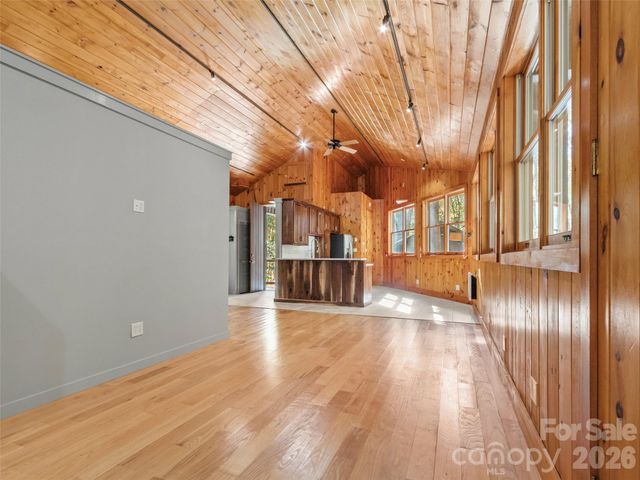 191 N Fork Road, Burnsville, NC 28714