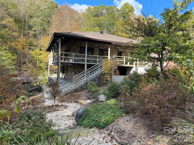 191 N Fork Road, Burnsville, NC 28714