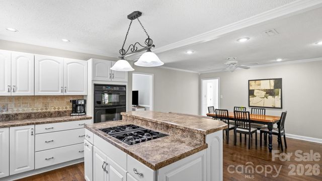 9608 Watergate Road, Charlotte, NC 28270