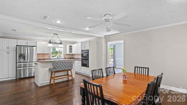 9608 Watergate Road, Charlotte, NC 28270