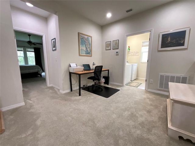 6712 ROCKY PARK STREET, Tampa, FL 33625