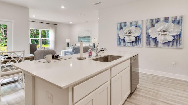 5831 Tripletail Drive, Milton, FL 32583