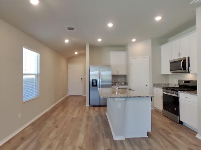 5300 Saddle Club DR, Georgetown, TX 78626