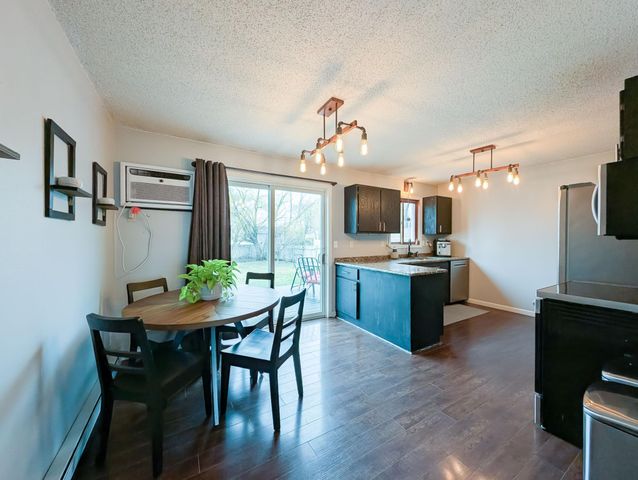 205 4TH Street E, Horace, ND 58047