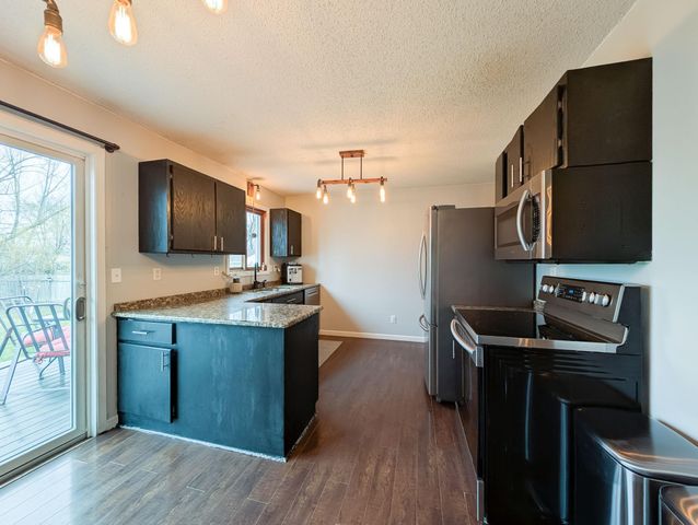 205 4TH Street E, Horace, ND 58047