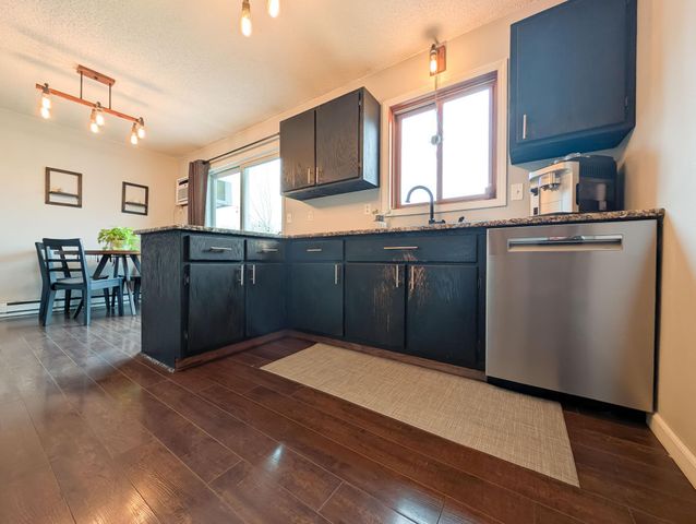 205 4TH Street E, Horace, ND 58047