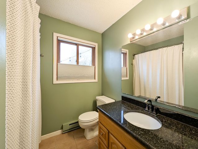 205 4TH Street E, Horace, ND 58047