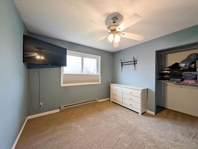 205 4TH Street E, Horace, ND 58047