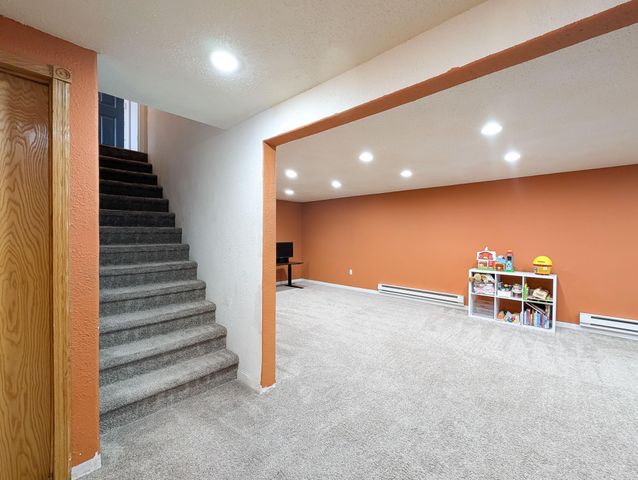 205 4TH Street E, Horace, ND 58047