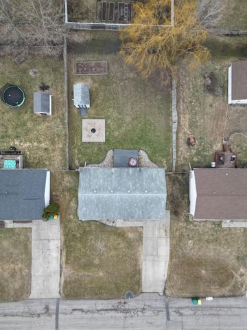 205 4TH Street E, Horace, ND 58047