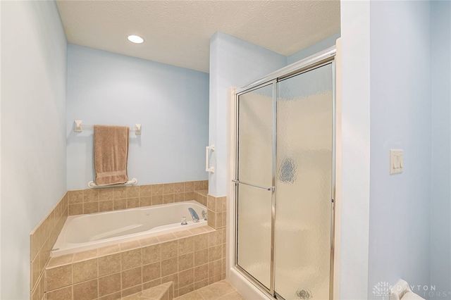 304 Chinkapin Circle, Englewood, OH 45315