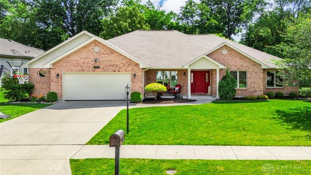 304 Chinkapin Circle, Englewood, OH 45315