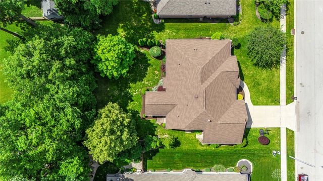 304 Chinkapin Circle, Englewood, OH 45315