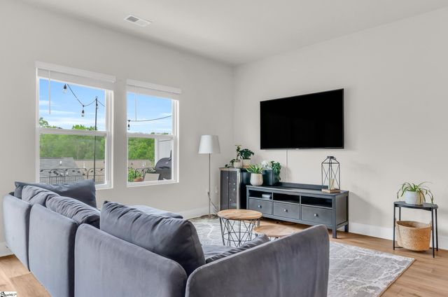 19 Centimeters Drive, Mauldin, SC 29662