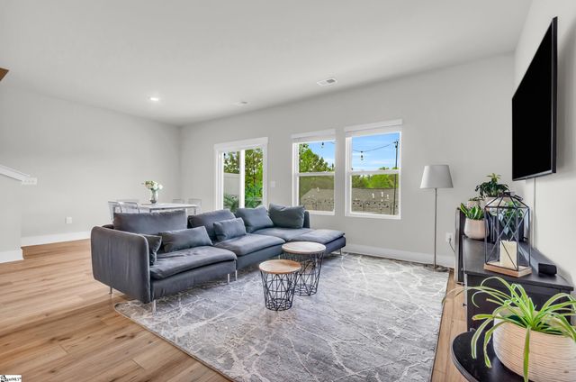 19 Centimeters Drive, Mauldin, SC 29662