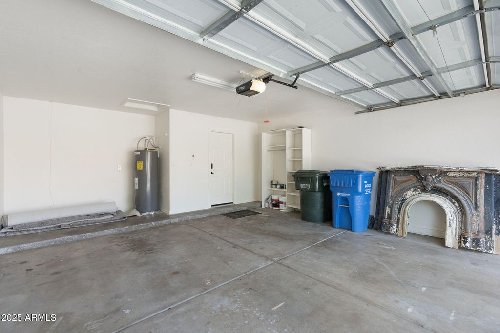 Image 23 of property listing at 16618 S 32ND Place, Phoenix, AZ 85048