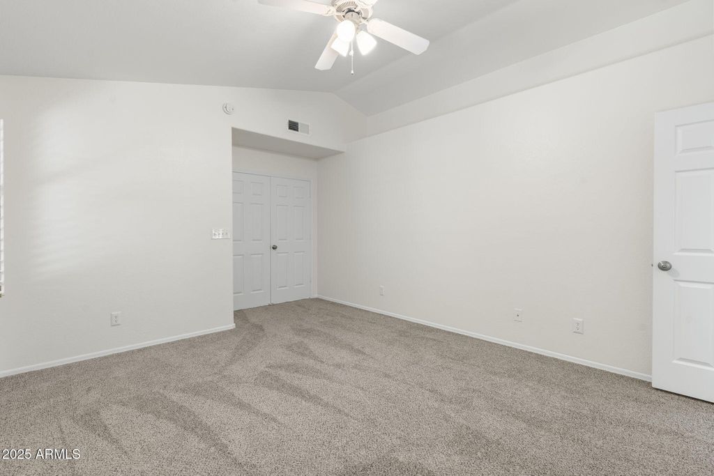 Image 30 of property listing at 16618 S 32ND Place, Phoenix, AZ 85048