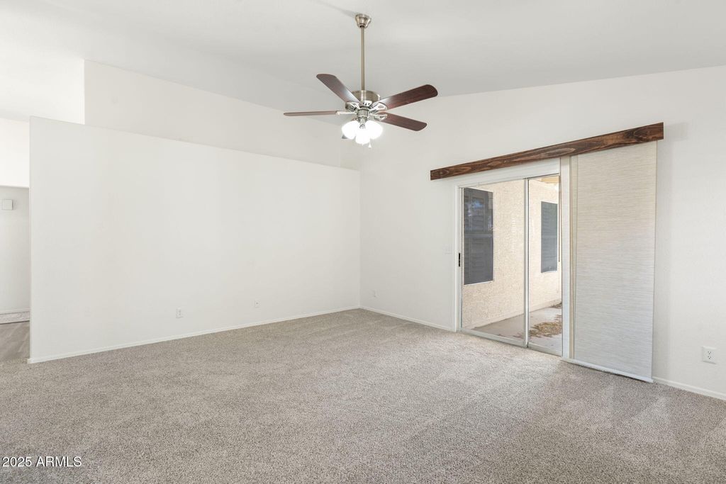 Image 44 of property listing at 16618 S 32ND Place, Phoenix, AZ 85048