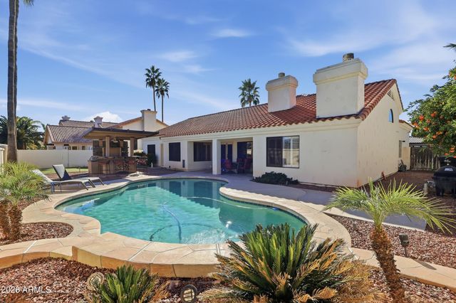 1133 N Peppertree Drive, Gilbert, AZ 85234