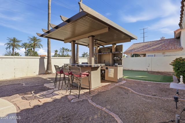 1133 N Peppertree Drive, Gilbert, AZ 85234