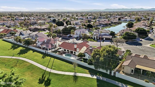 1133 N Peppertree Drive, Gilbert, AZ 85234