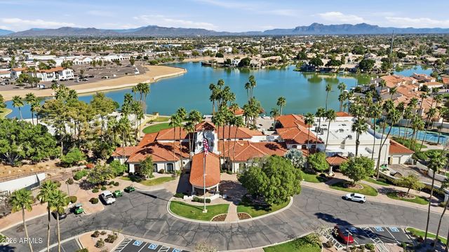 1133 N Peppertree Drive, Gilbert, AZ 85234