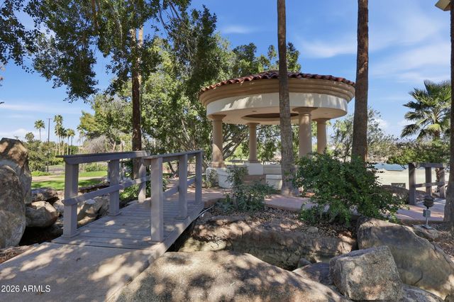 1133 N Peppertree Drive, Gilbert, AZ 85234