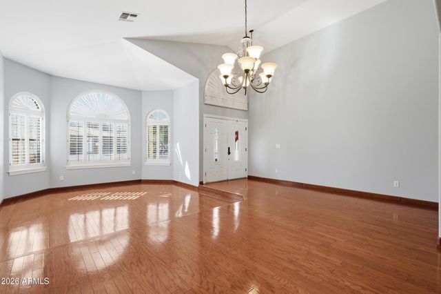 1133 N Peppertree Drive, Gilbert, AZ 85234