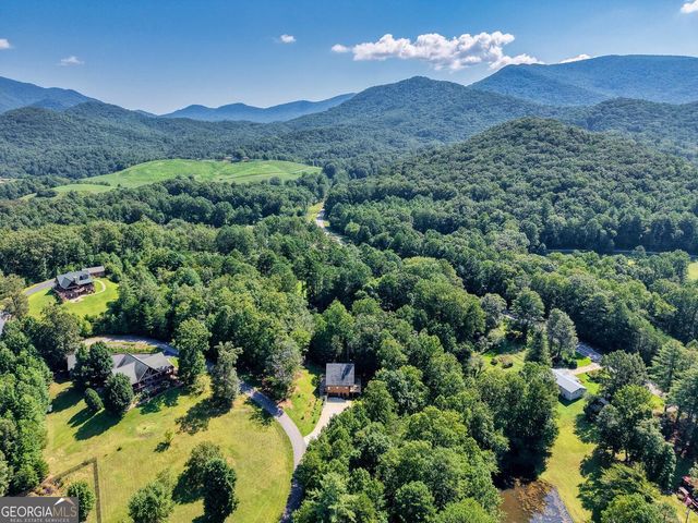206 Gladson Lane, Blairsville, GA 30512